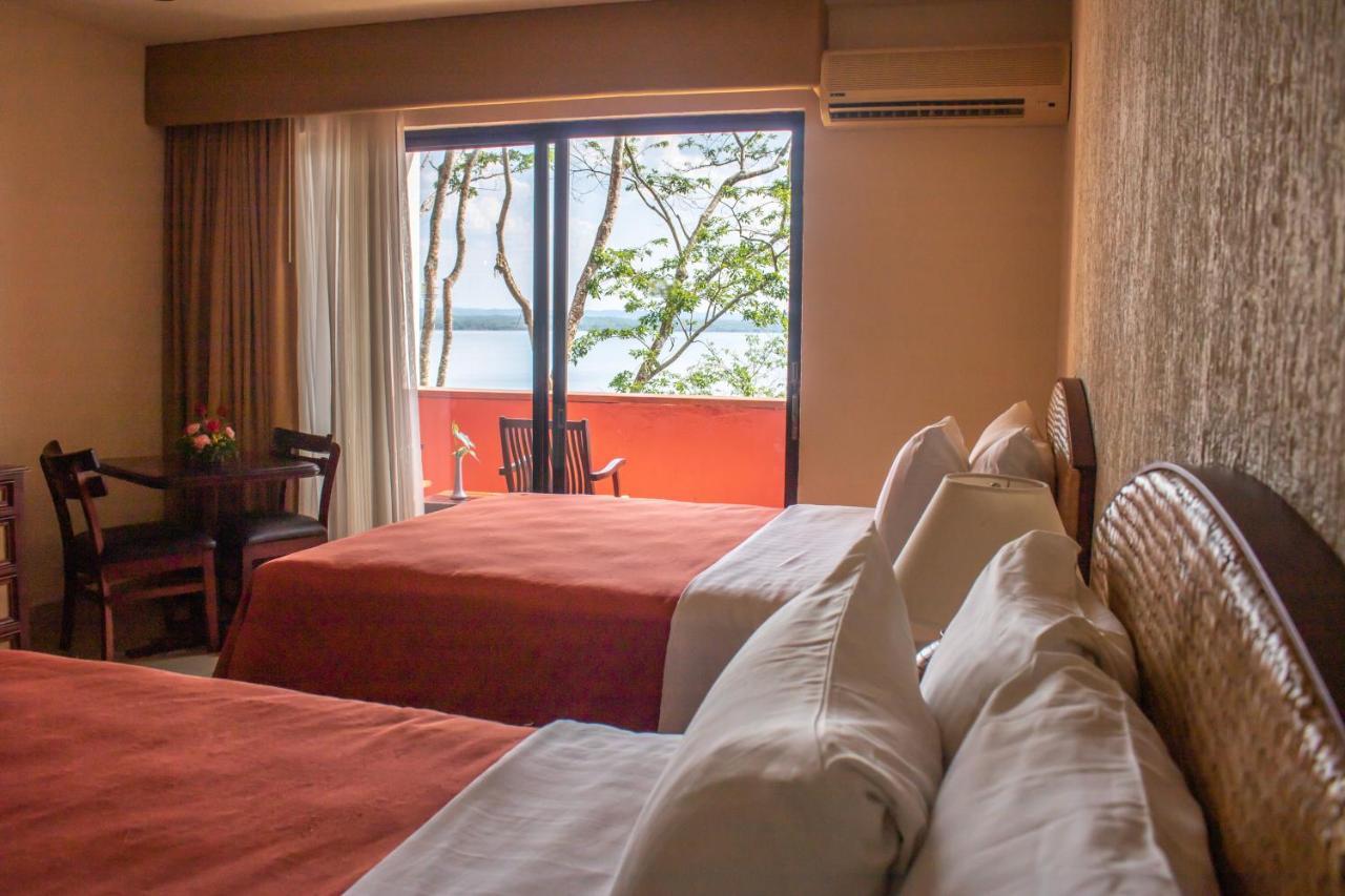 Camino Real Tikal‎ Hotell El Remate Eksteriør bilde