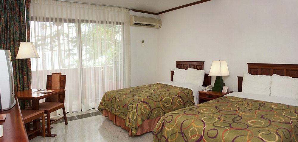 Camino Real Tikal‎ Hotell El Remate Eksteriør bilde